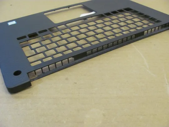 номер0913-8 Кришка панель палмрест  0TVRM0 AQ2FP000111   для DELL XPS 15 9570 7590 Precision 5530 5540  оригінал З аукціону