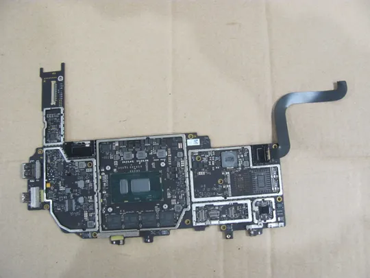 585-26 материнська плата M1086841-003 SR3L9   i5-8350U  для Microsoft Surface Pro 6 1796 оригінал Ціна