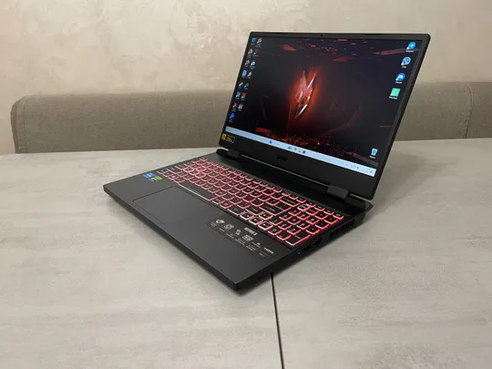 Купити Ігровий ноутбук Acer Nitro 5 AN515-58-56CH, 15,6 FHD IPS, i5-12500H, 16GB, 512GB SSD+500GB HDD, nVidia GeForce RTX 4050 6GB. Гарантія.