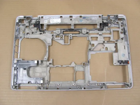 354-14 Кришка дно, корито, піддон корпуса AM0VI000601 0XCKCW  для DELL LATITUDE E6540 оригінал Ціна