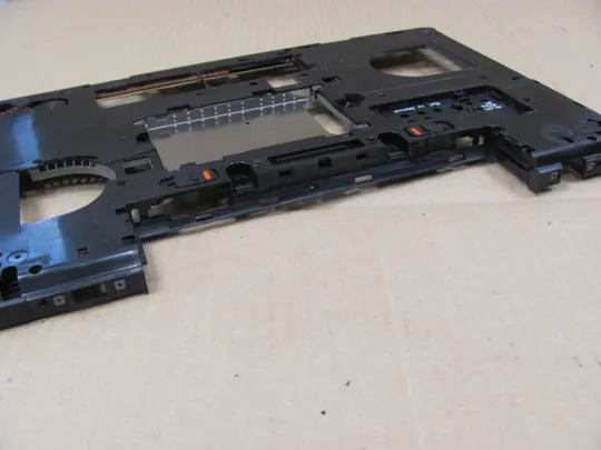 744-5 Кришка дно піддон корпуса 0KFJ29 AP0WR000B10 для Dell Latitude E5540 оригінал На торгах