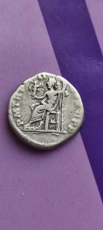 Древнеримская монета Зевса Юпитера Культ Септимий Северус 193-211 гг. Серебряный денарий npt240 Де купити