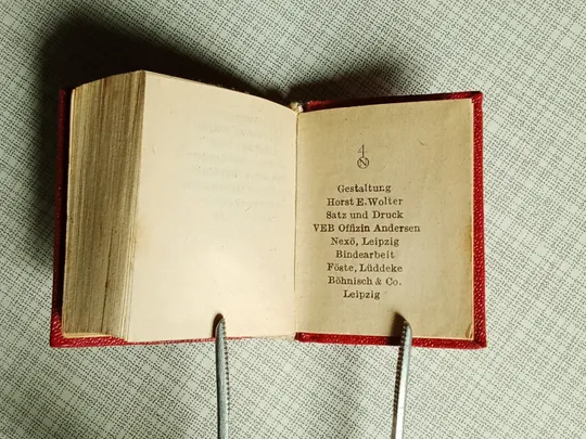 Книга. Міні . Маніфест 1969 р. Характеристики