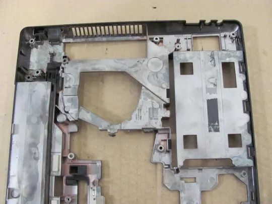 №303-32 Кришка дно піддон корпуса 6-39-W1303-012 для BLUECHIP оригінал Інтернет-аукціон