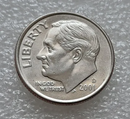 фото, (8097 ря) 1 дайм 2001 D США (10 центів 2001)
