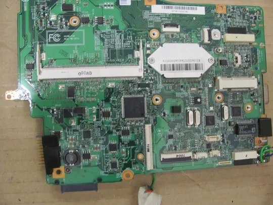 479-1 материнська плата MS-16F11 для MEDION X6811 X6812 GX660 MS-16F1 оригінал Де купити