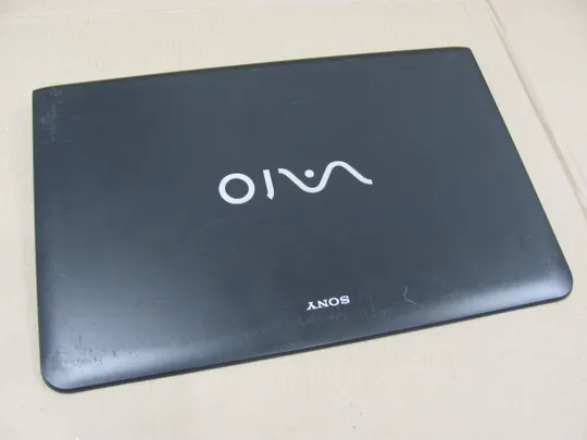 411-18 кришка матриці 3FHK5LHN000 EAHK5004010 для  SONY VAIO  SVE15 SVE151 SVE151G17M  оригінал Ціна