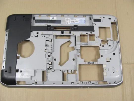 720-12 Кришка дно піддон корпуса 053FCF  для Dell Latitude E5530 оригінал Ціна