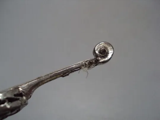 Фигура на подставке статуэтка музыкальный инструмент скрипка ажурная серебро 925 проба вес 127 г №18 Продаж