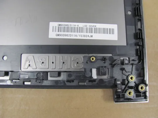 831-40 кришка матриці GM903962311A   для  TOSHIBA TECRA A50 A50-C  Z50-C  оригінал Характеристики