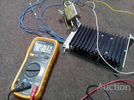 DC-DC ПЕРЕТВОРЮВАЧ ВХІД 18-40В ВИХІД 5В 20А З аукціону