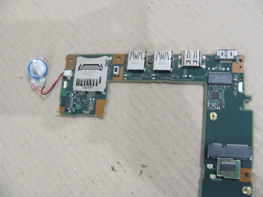 номер0223-38 материнська плата,Mainboard,Материнка,Основна плата,Системна плата,Плата системи,Laptop motherboard,мамка, ноутбучна плата РОБОЧА CP567110-Z4 SR0XL I5-3337U  для FUJITSU LIFEBOOK U772  оригінал Продаж