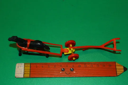 Купити КІНЬ З УПРЯЖЖЮ з плугом HEINERLE DOMPLAST ФРН