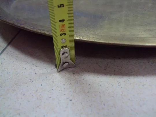 Поднос круглый под самовар латунь клеймо 8 Б.С. высота 2,5 см, диаметр 39,8 см №11487 З аукціону