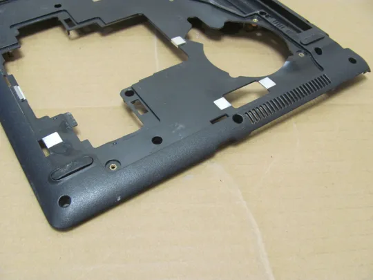 номер0967-24 Кришка дно піддон корпуса Нижний корпус (дно) для ноутбука Низ дно 36FH9BCJT30 для Fujitsu LifeBook A557 A357  оригінал Характеристики