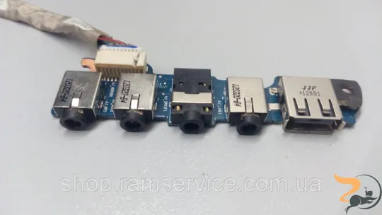 Додаткова плата, USB роз'єм, AUDIO роз'єм, для ноутбука XNB P170EM, 6-71-P15E8-D02, б/в Ціна