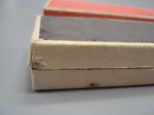 Купити Коробочка для наручных часов футляр Заря ссср 4 шт и паспорт Победа и Заря лот длина 15 см №14740