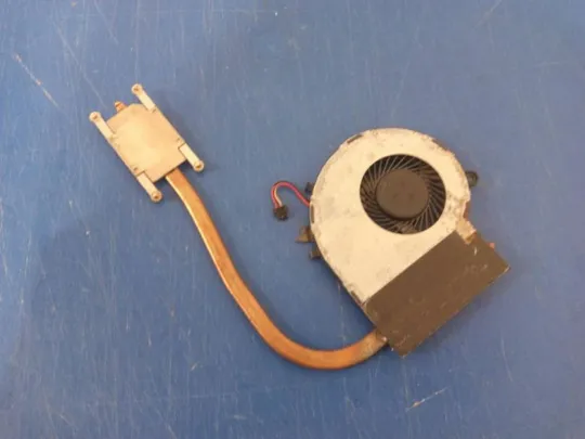 №197-21 система охолодження 3CBLMTA0I20 для TOSHIBA SATELLITE L50B L50D оригінал Ціна