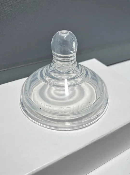 Соска для пляшечки Tommee Tippee Anti-Colic+ (0-6 міс.) Ціна