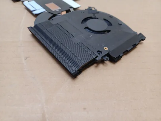 номер1057-17 система охолодження AT2KH001FAL 0X9FRW  для Dell Alienware M15 R2 Охолоджувальна система Кулери та системи охолодження Охолодження материнської плати cooling system Кулер Охолоджувальний блок  оригінал Інтернет-аукціон