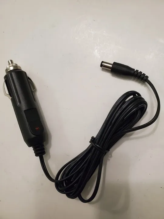 Купити Перехідник адаптер в авто на штекер 5.5х2.5 мм