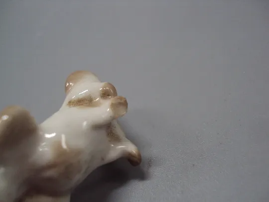 Фигура фарфор миниатюра статуэтка ЛФЗ собака щенок пекинес собачка 3,5 см (скол на лапе) №15505 Недорого