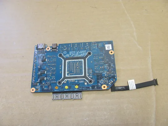 номер0992-7 відеокарта DAP20 LS-F605P Nvidia Quadro N18E-Q3-A1 p4200 8gb 0CCDPW для Dell Precision DELL Precision 7730 7740 M7730 M7740  оригінал Де купити