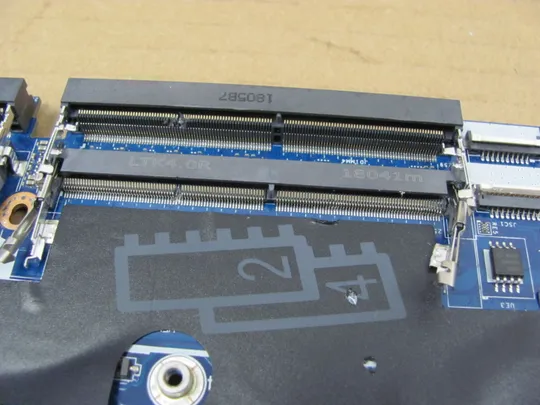 849-9 материнська плата SR2FU i7-6820HQ  APW50 LA-C381P для HP EliteBook ZBOOK 15 G3  оригінал Де купити