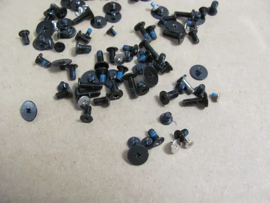 610-10 комплектуюче гвинти  для HP EliteBook ZBOOK 17 G3  оригінал З аукціону