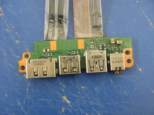 №239-11 плата 2 USB, AUDIO, HDMI для TOSHIBA TECRA R850 оригінал Продаж