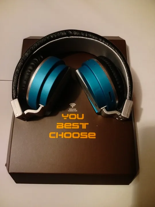 Бездротові навушники JBL Wireless Super Bass bluetooth v68 зелені Де купити