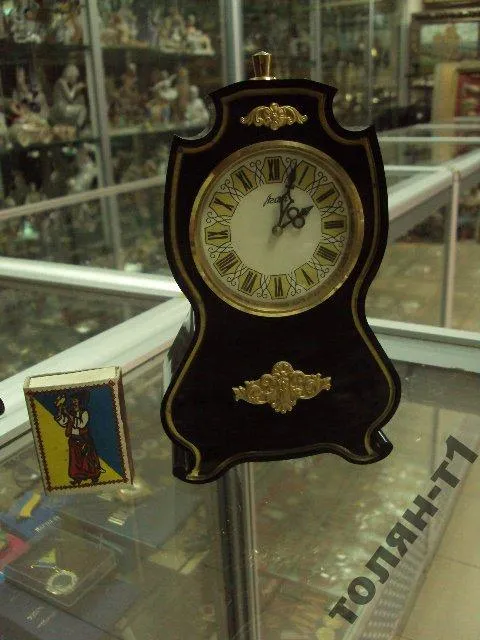 часы настольные агат Ціна