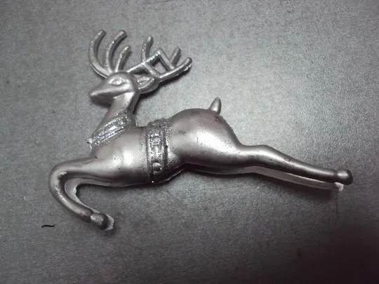 Елочная игрушка украшение олень пластик №9960 Недорого