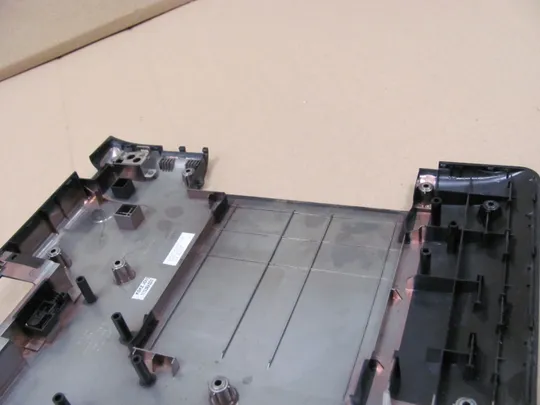 588-2 2 Кришка дно піддон корпуса BA75-03350A для  Samsung NP300E7A NP305E7A 300E7A 305E7A  оригінал в Україні