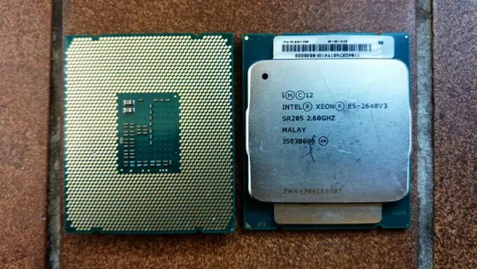 8х ядерный процессор Intel Xeon E5-2640 V3 SR205 8C/16HT 2.60-3.40GHz/20M/8.00GT/s 90W LGA2011-3 Вживане Ціна