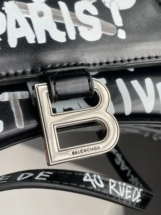Сумка Balenciaga Hourglass Small Handbag Graffiti in Black 99206 Інструкція