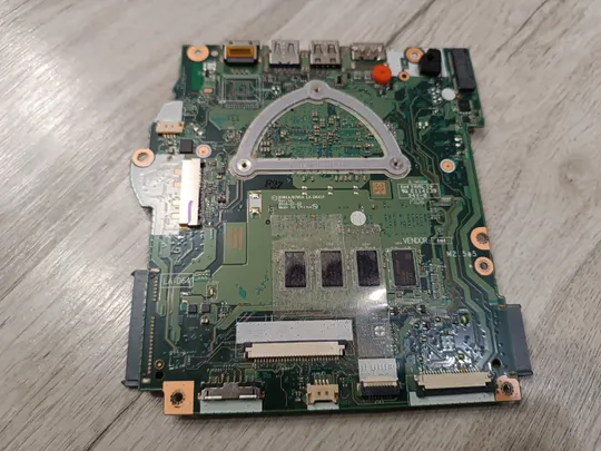 Купити Материнська плата для ноутбука Acer ES1-533 (B5W1A/B5W1A LA-D641P Rev: 1A)