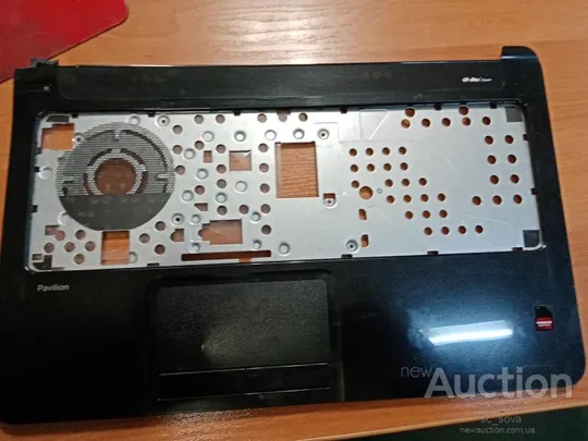 HP 15-n026sr топкейс верхняя часть под клавиатурой с тачпадом zyu39u86tp503abn482 Ціна