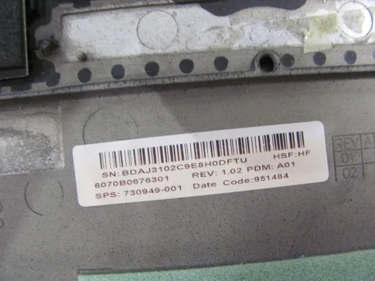 454-8 кришка матриці 6070B0676301 730949-001 для HP ELITEBOOK  840 740 745 G1 G2 оригінал На торгах