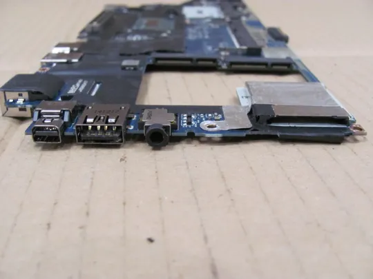 696-17 материнська плата VAZ50 LA-9431P SR1EA i7-4600U  для Dell Latitude E7240  оригінал З аукціону