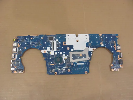 Купити 849-8 материнська плата SR2FU i7-6820HQ  APW50 LA-C381P для HP EliteBook ZBOOK 15 G3  оригінал