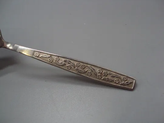 Столовые приборы чайная ложка нерж ЗиШ узор цветы листья листочки нержавейка длина 14,1 см №18631в Де купити