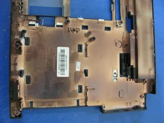 №64-1 Кришка дно піддон корпуса GM903551823A для TOSHIBA TECRA A50-A-1E9 оригінал Інтернет-аукціон