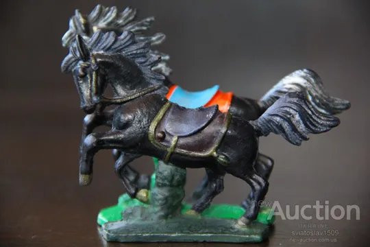 конь лошадка ГДР №S05s S04 ( как 312) ОЧЕНЬ МЯГКАЯ! RRRRR Недорого