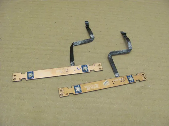 547-13 плата кнопок тачпаду PIQY1 LS-6886P для LENOVO IdeaPad Y570, Y570A, Y570G, Y570N, Y570Pоригінал Ціна