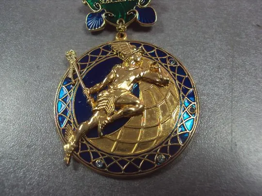 знак медаль за профессиональные заслуги украина гермес №13082 Продаж