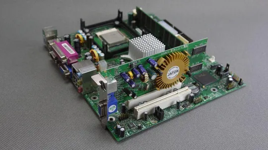 Материнская плата Intel D865GVHZ + Pentium 4 HT 3.00GHz + 512Mb DDR400 Ціна