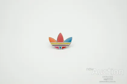 фото, Значок компании  Adidas