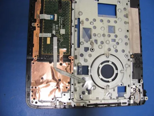 №117-16 Кришка панель палмрест та тачпад EAU86001060 для Hp Pavilion 15 оригінал Інтернет-аукціон