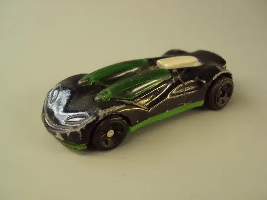 машинка 2003 mattel HOT WHEELS MFG for McD Corp Vietnam TKH вьетнам размер 7 х 2 см №10830 Ціна
